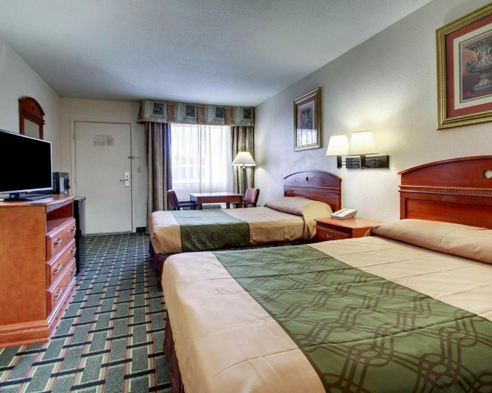 Econo Lodge Мерідіан Екстер'єр фото