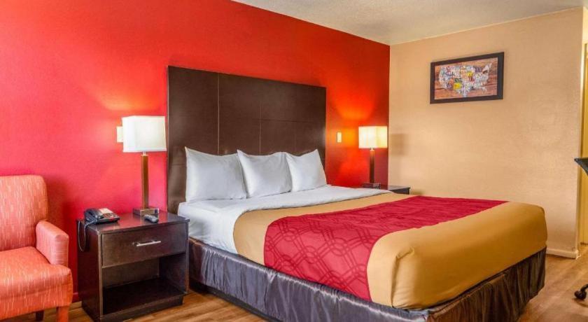 Econo Lodge Мерідіан Екстер'єр фото